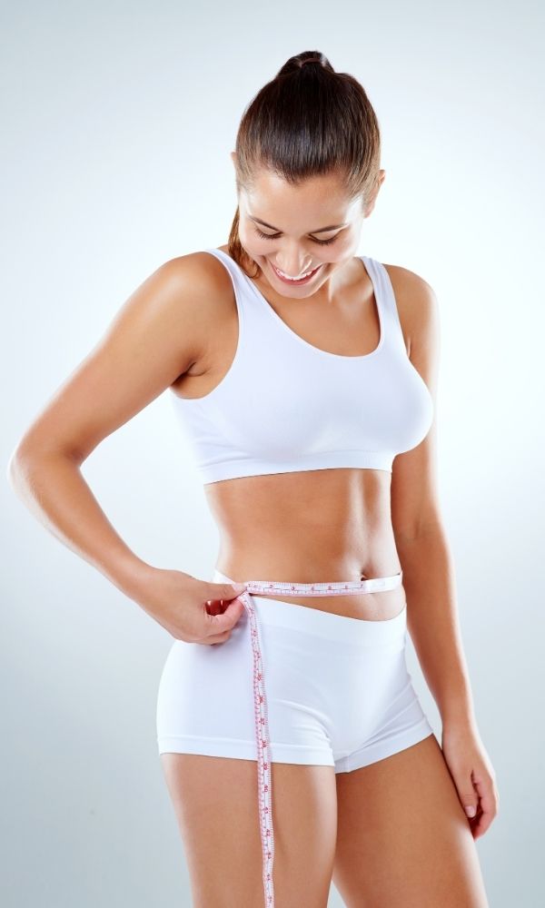 redukcja-tkanki-tłuszczowej-DębówkaClinic